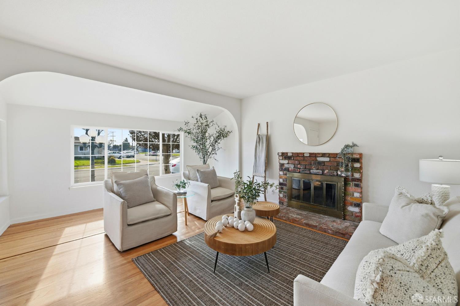 2671 Hawthorne Avenue Hayward, CA 94545 - Photo 4 of 32