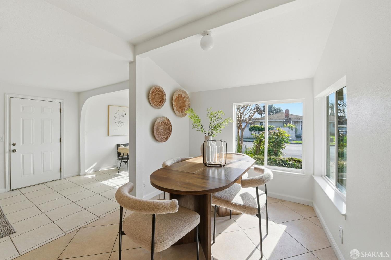 2671 Hawthorne Avenue Hayward, CA 94545 - Photo 6 of 32