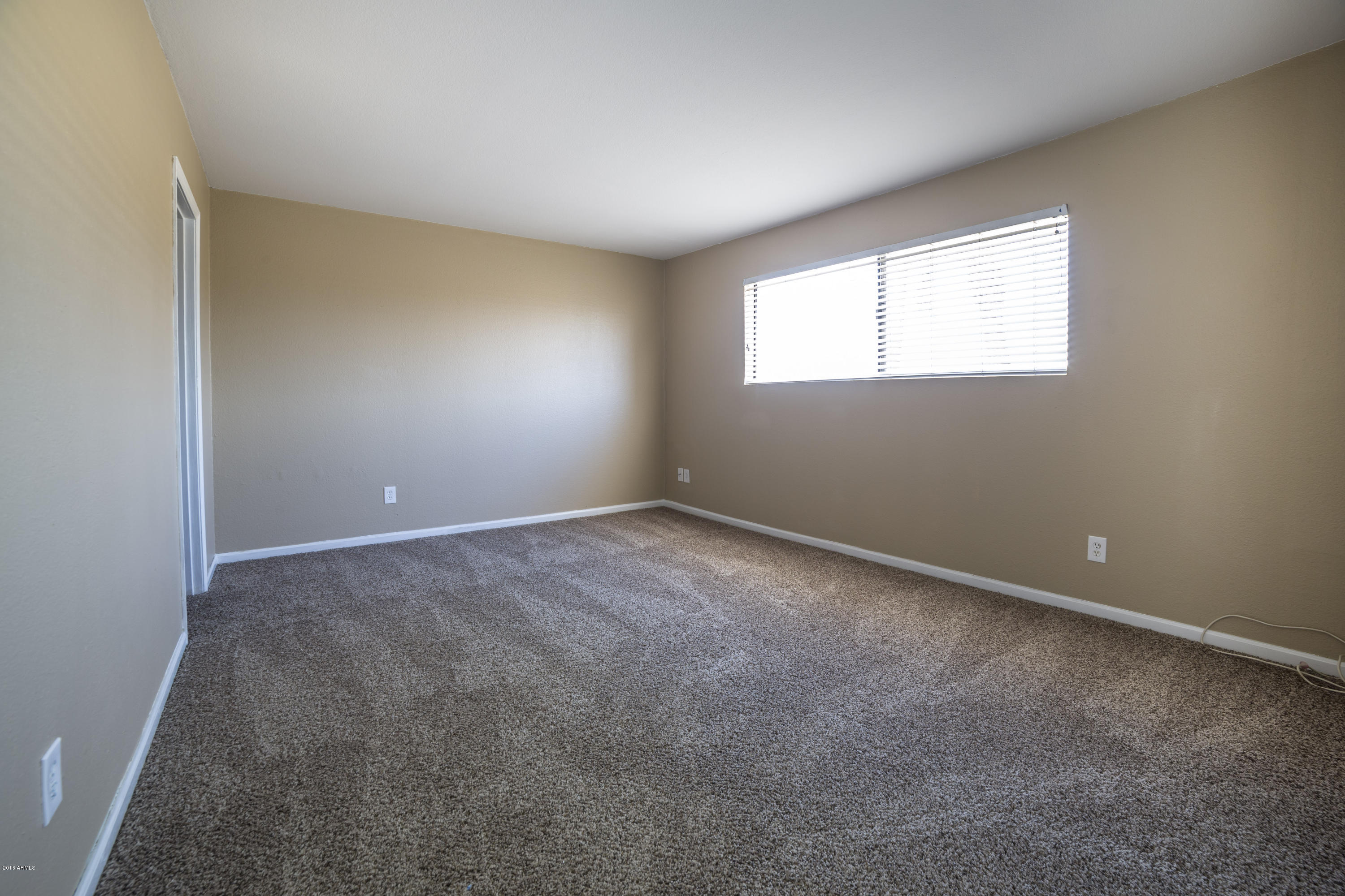 5401 East Thomas Road, Unit 2036 Phoenix, AZ 85018 - Photo 13 of 25 Master Bedroom