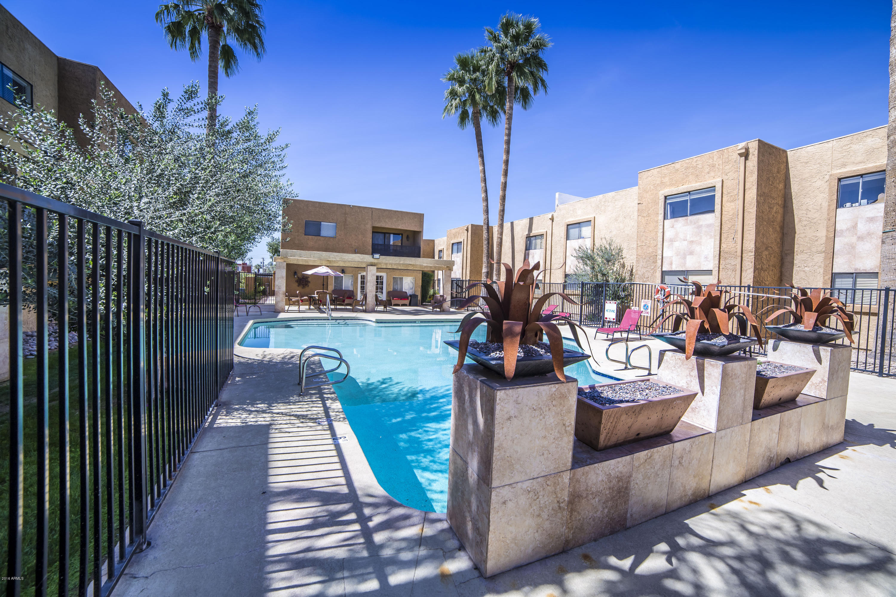 5401 East Thomas Road, Unit 2036 Phoenix, AZ 85018 - Photo 20 of 25 Poolside