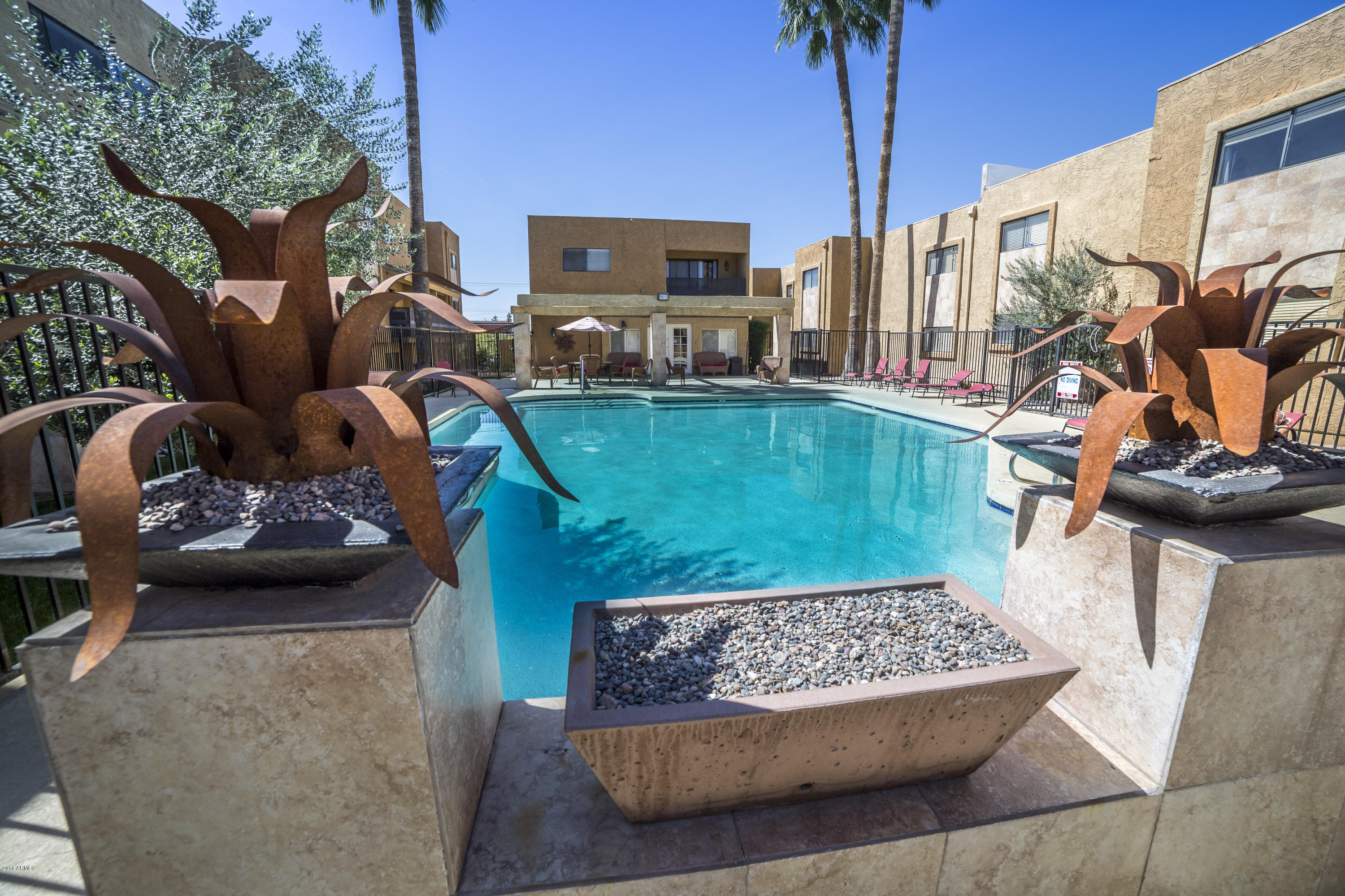 5401 East Thomas Road, Unit 2036 Phoenix, AZ 85018 - Photo 24 of 25 Pool