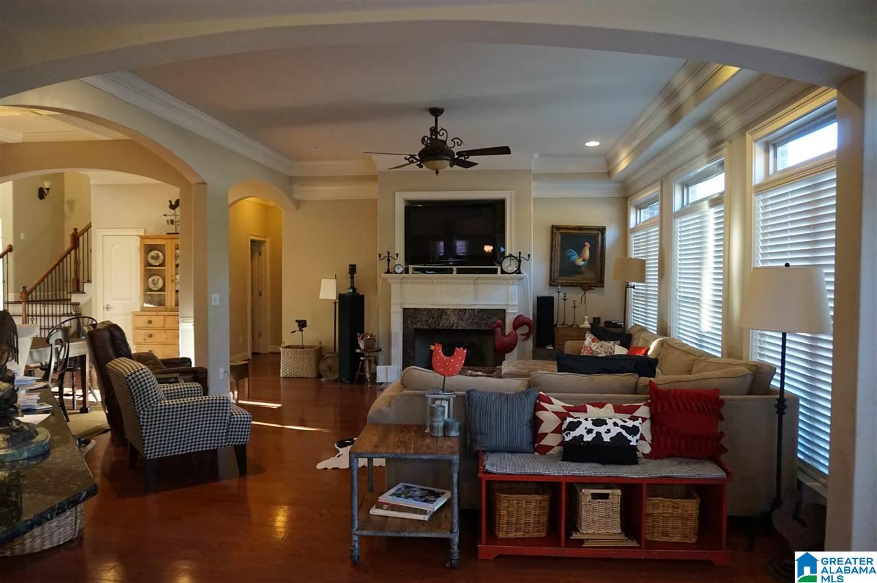 1012 Old Mill Run Leeds, AL 35094 - Photo 4 of 37