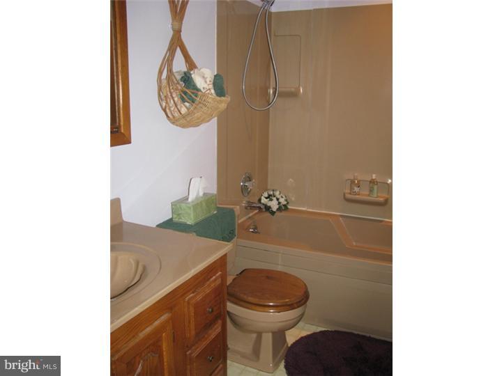 243 Johnson Road Turnersville, NJ 08012 - Photo 14 of 22 Bathroom