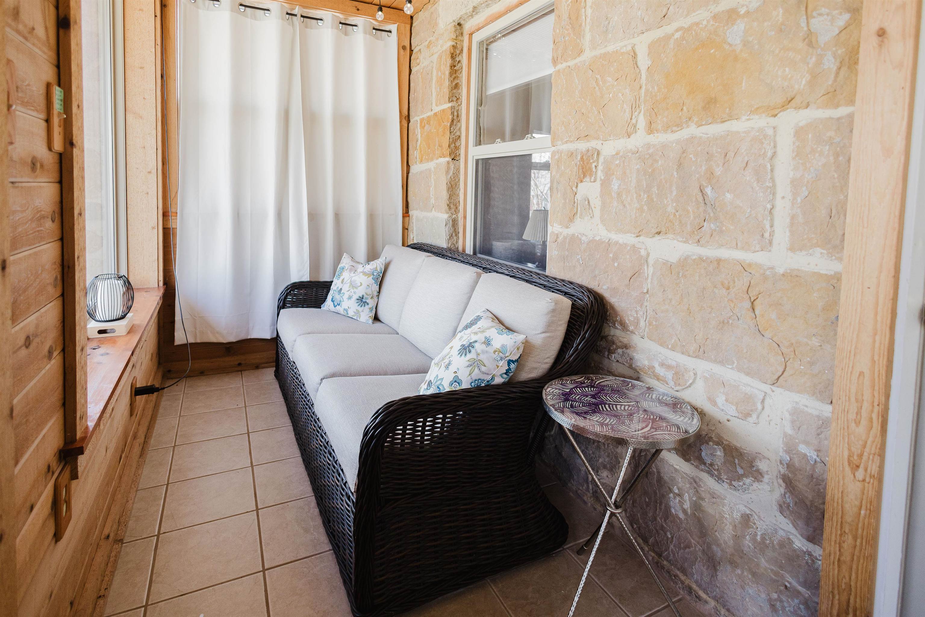 108 4th Street Mineral Point, WI 53565 - Photo 2 of 37