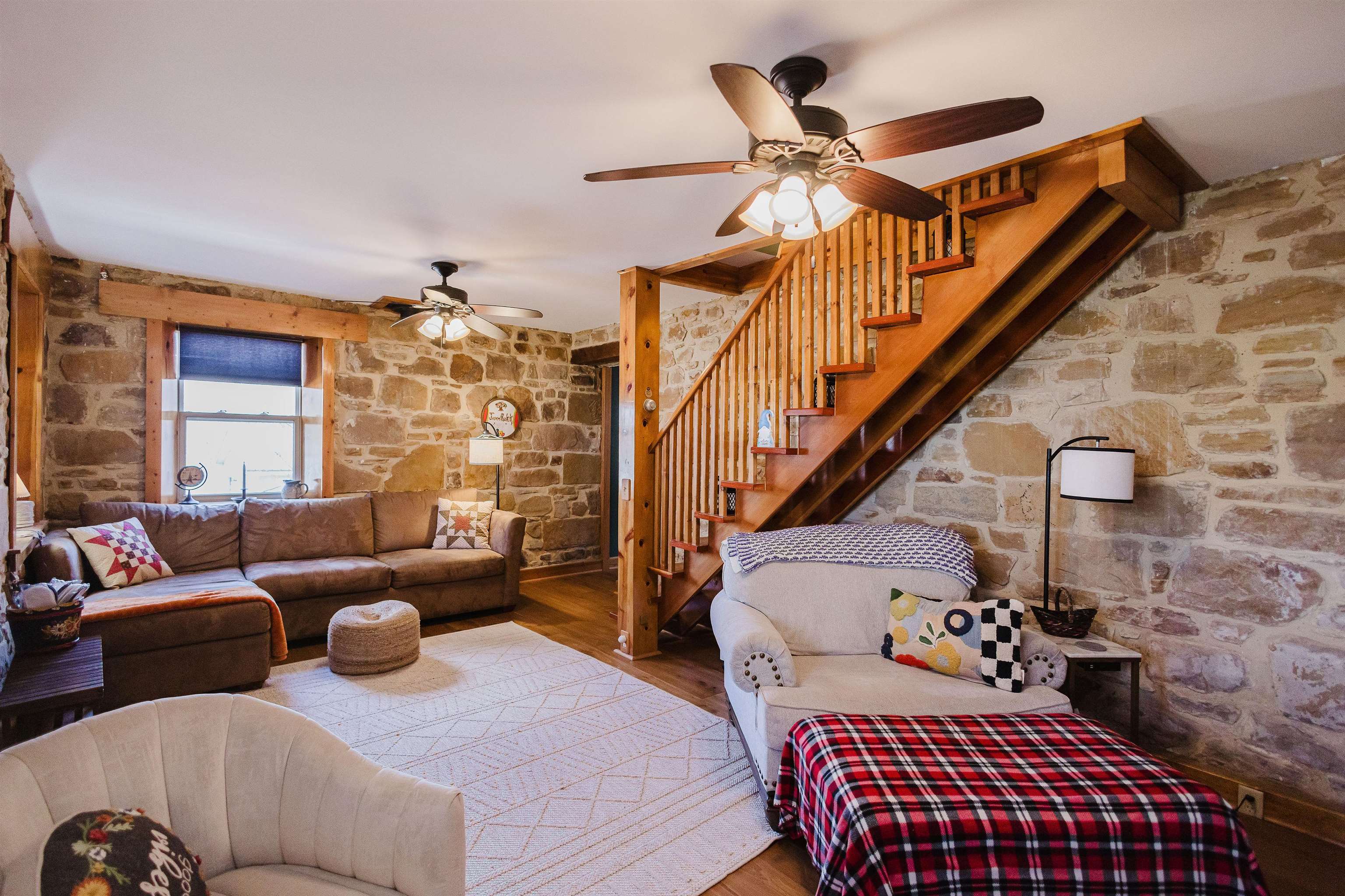 108 4th Street Mineral Point, WI 53565 - Photo 3 of 37