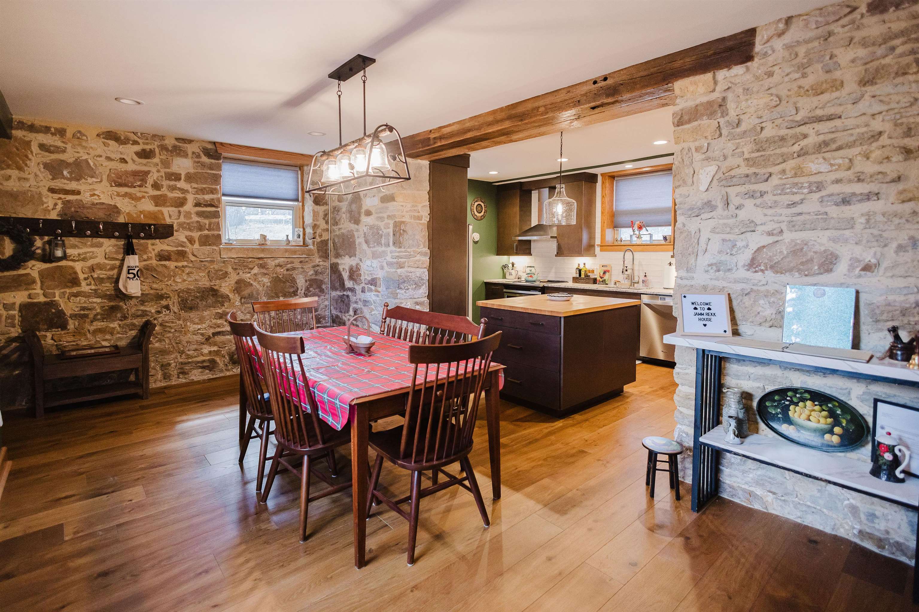 108 4th Street Mineral Point, WI 53565 - Photo 8 of 37