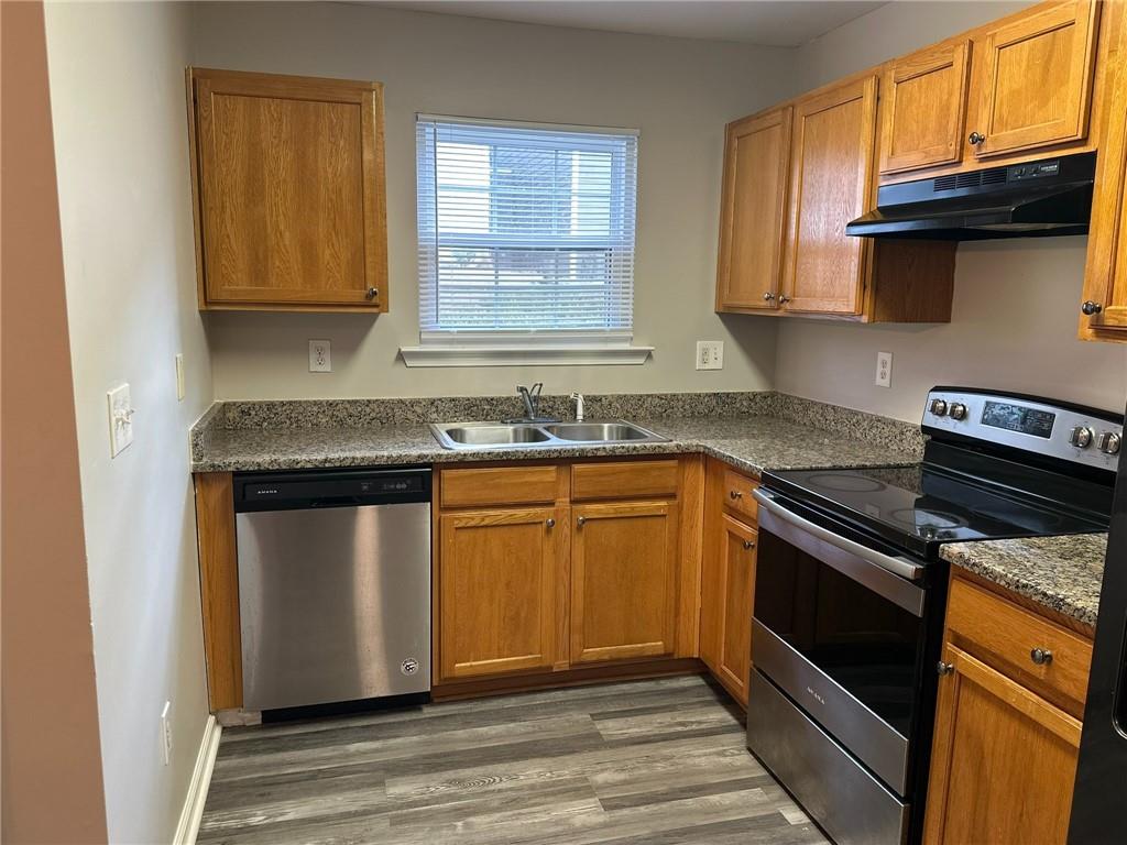 831 Crestwell Circle Atlanta, GA 30331 - Photo 15 of 71