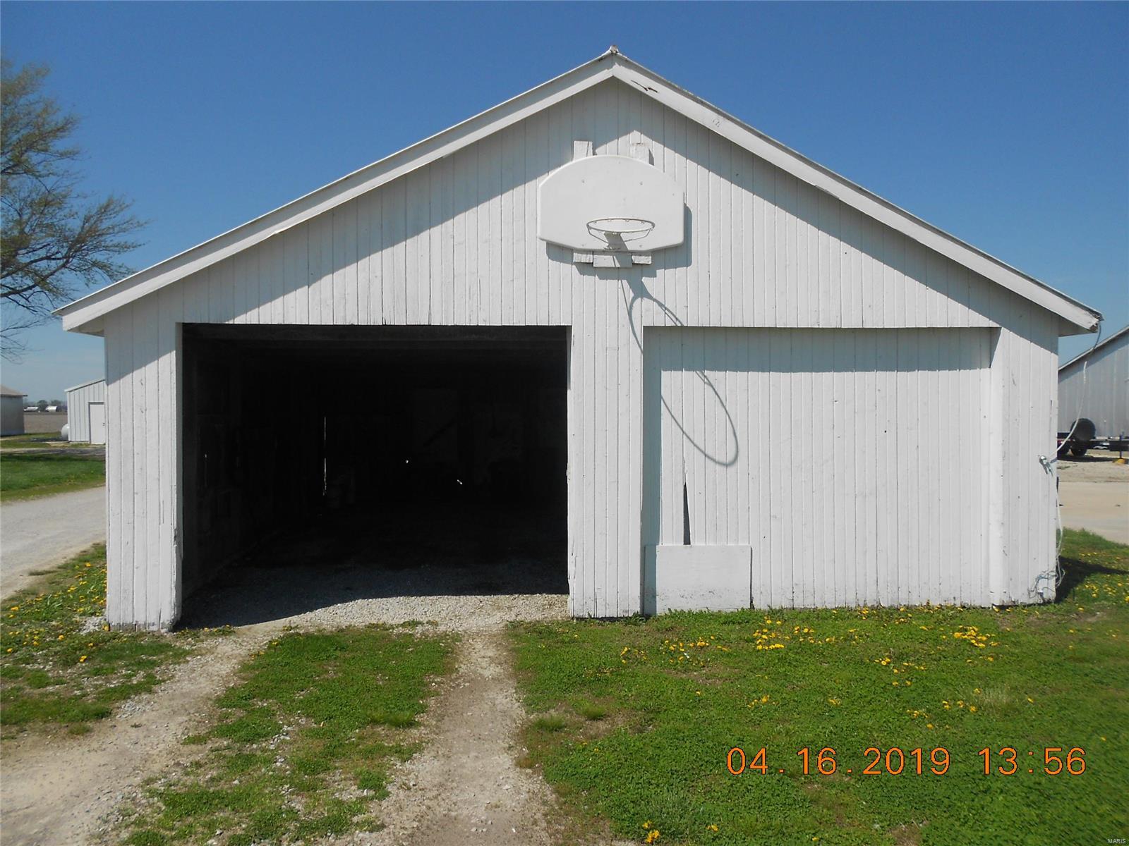 7825 Wesclin Road Germantown, IL 62245 - Photo 22 of 30 Gallery Image 22