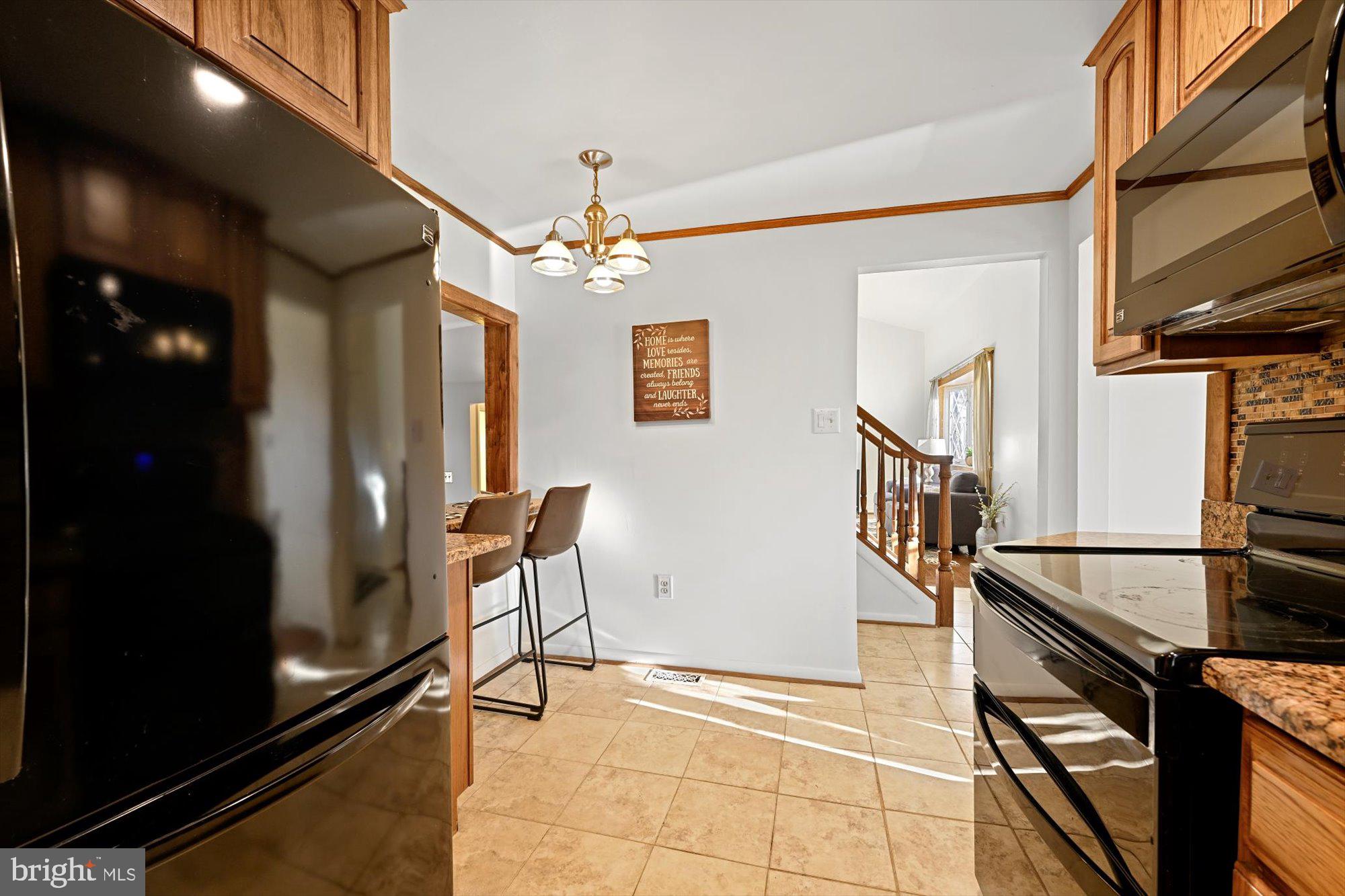 9230 Bowline Road Baltimore, MD 21236 - Photo 15 of 33
