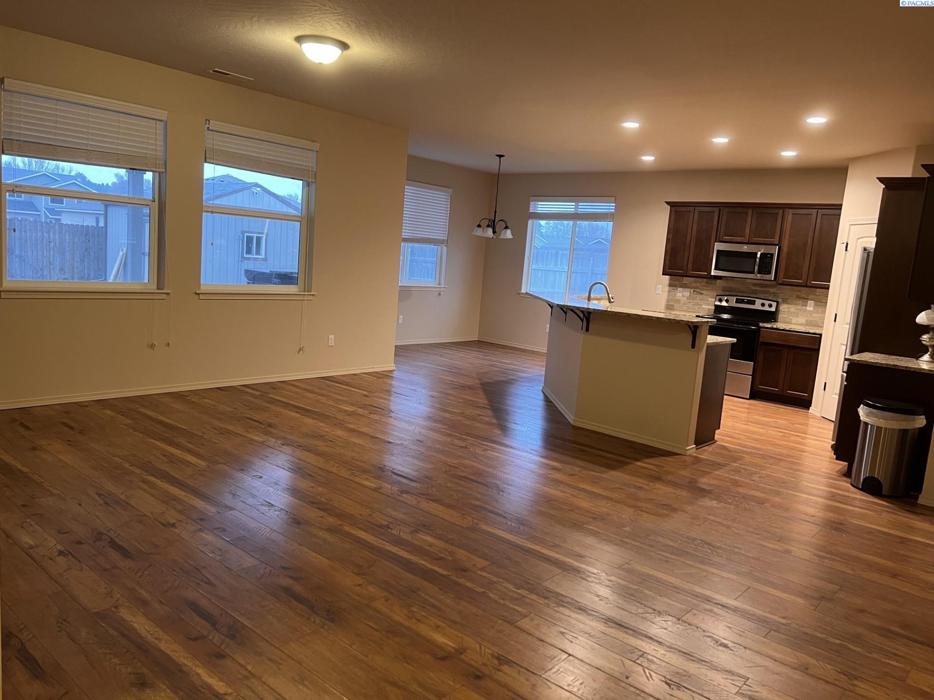 1500 Kendall Road Benton City, WA 99320 - Photo 3 of 7 Gallery Image 3