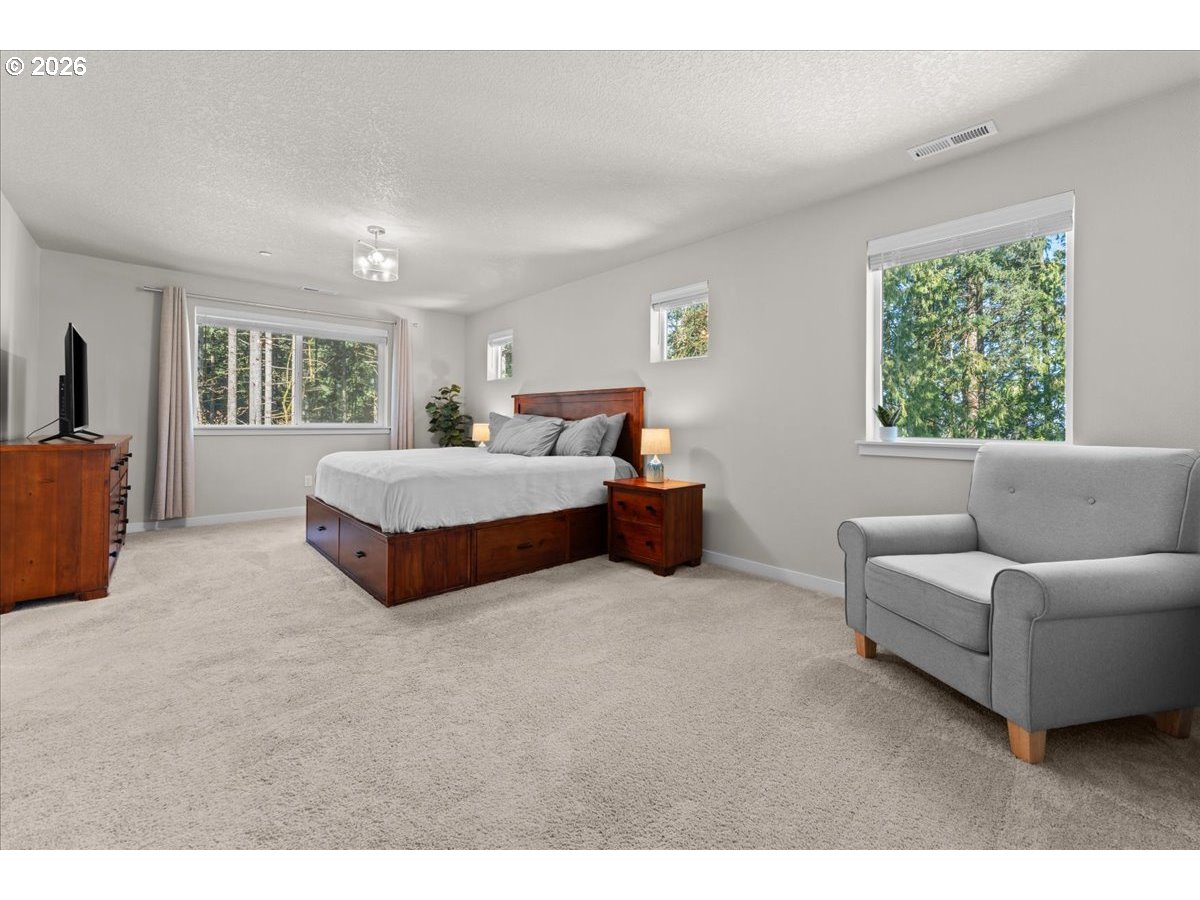 8485 Southwest 176th Avenue Beaverton, OR 97007 - Photo 23 of 40