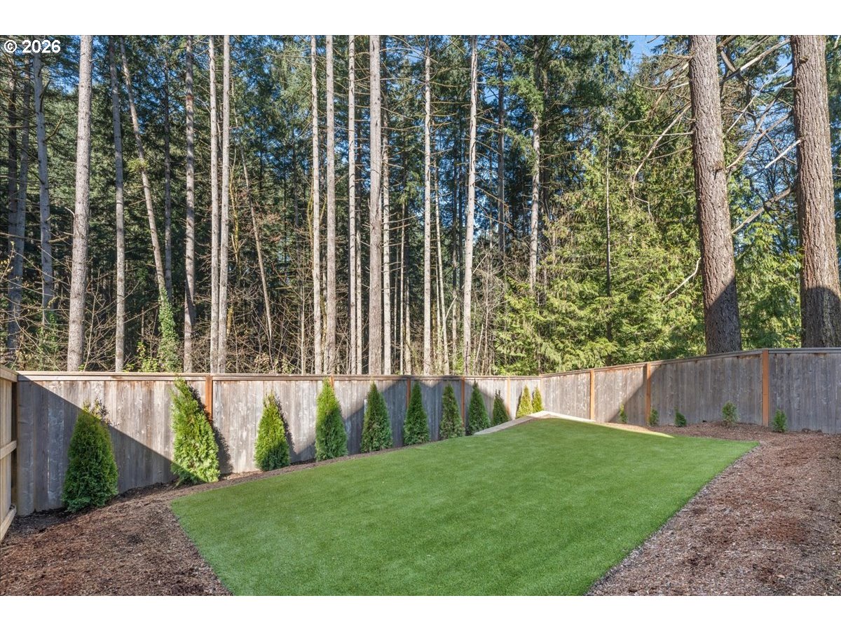 8485 Southwest 176th Avenue Beaverton, OR 97007 - Photo 33 of 40 Backyard