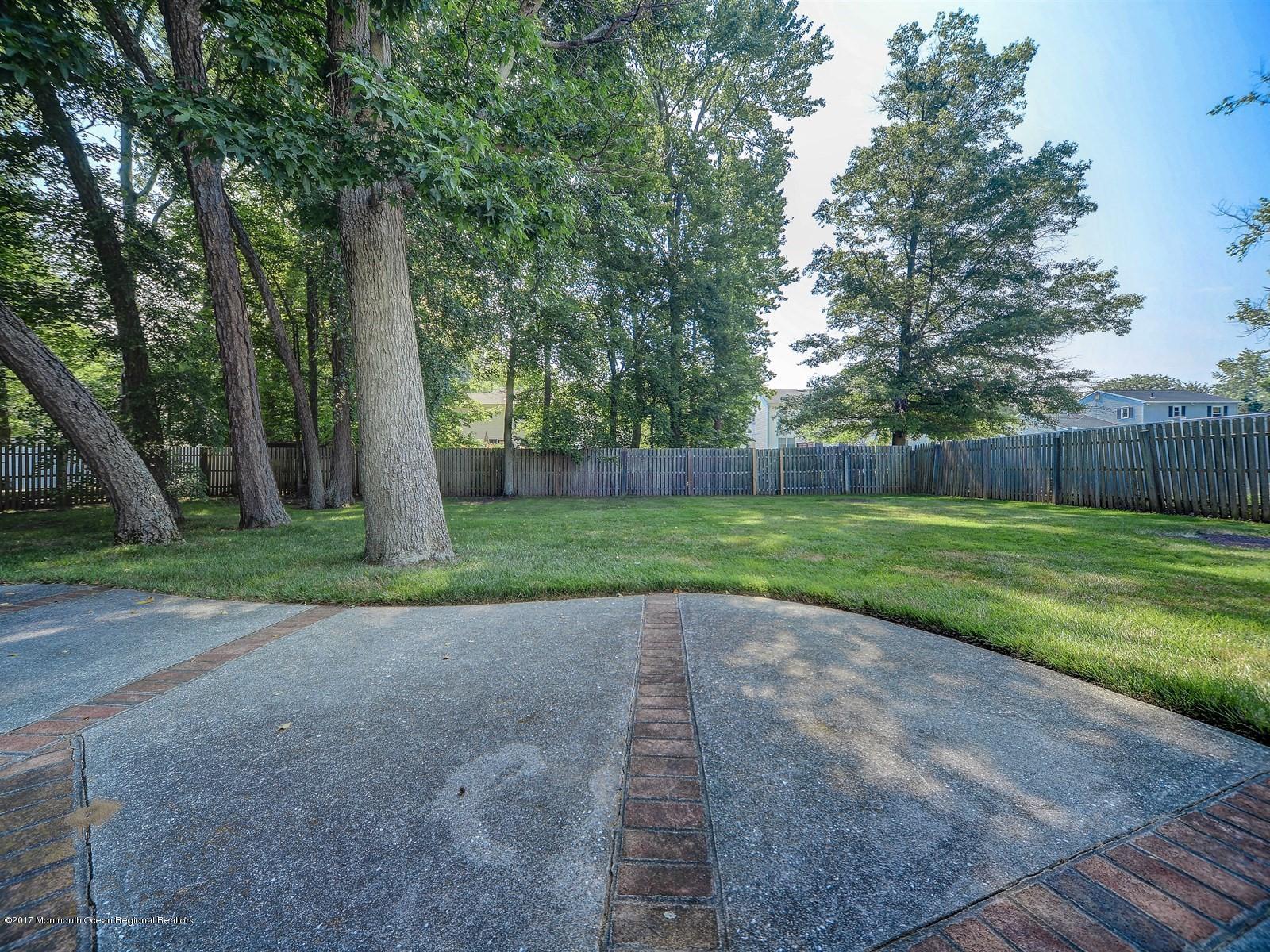 21 Regal Road Manalapan, NJ 07726 - Photo 30 of 31 027_PatioBackyard