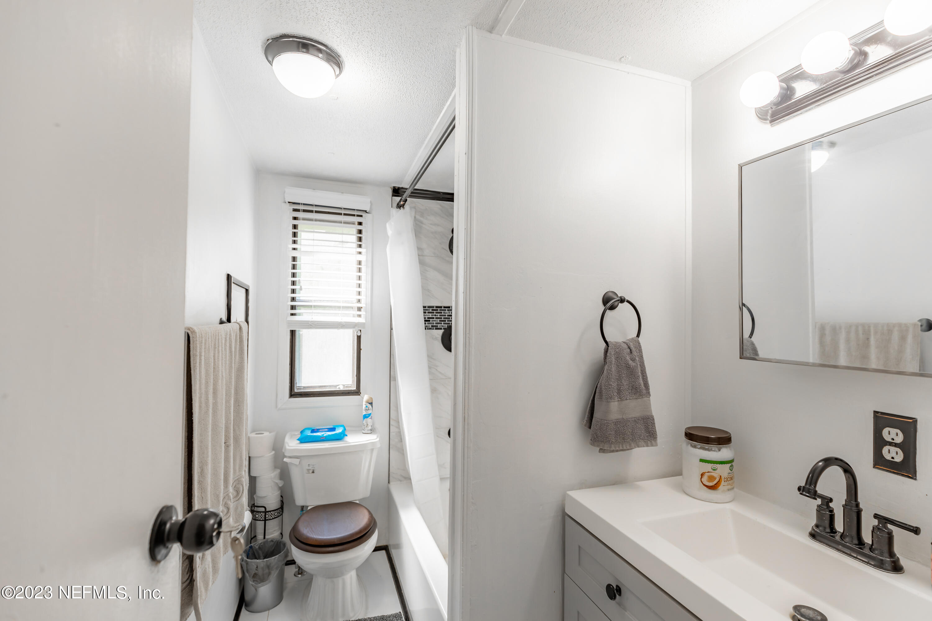 3853 Starratt Road Jacksonville, FL 32226 - Photo 22 of 34 3853 Starratt Rd-15