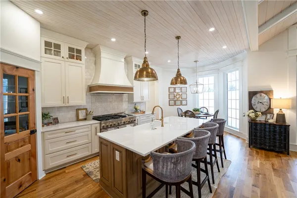 $899,000 | 1819 Cross Creek Drive, Seneca, SC 29678