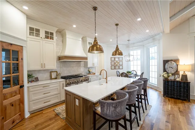 $970,000 | 1819 Cross Creek Drive, Seneca, SC 29678