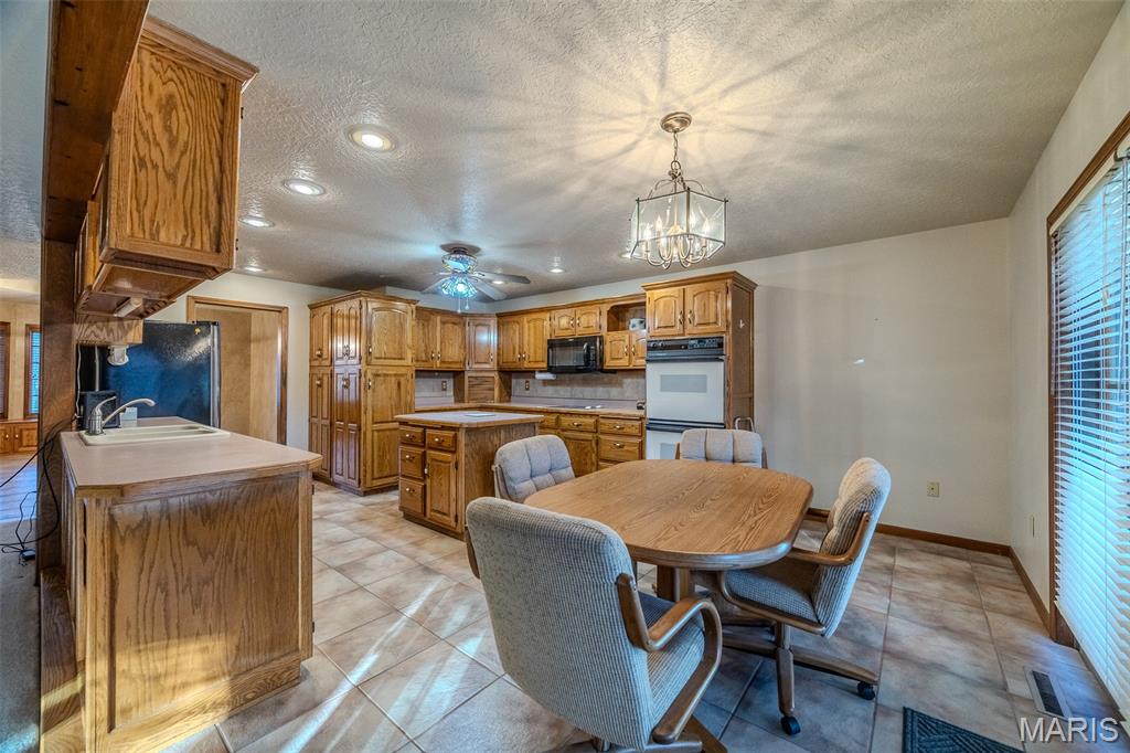 25670 Open Ridge Lane Lebanon, MO 65536 - Photo 20 of 60