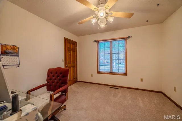 $399,900 | 25670 Open Ridge Lane, Lebanon, MO 65536