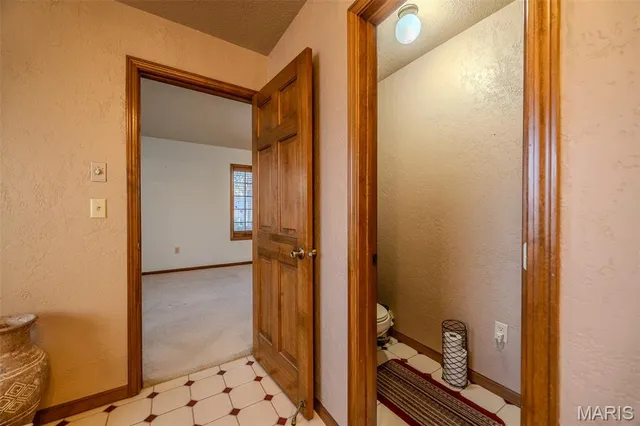 $399,900 | 25670 Open Ridge Lane, Lebanon, MO 65536