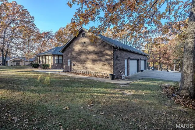 $399,900 | 25670 Open Ridge Lane, Lebanon, MO 65536