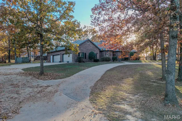 $399,900 | 25670 Open Ridge Lane, Lebanon, MO 65536