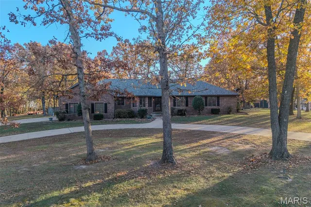 $399,900 | 25670 Open Ridge Lane, Lebanon, MO 65536