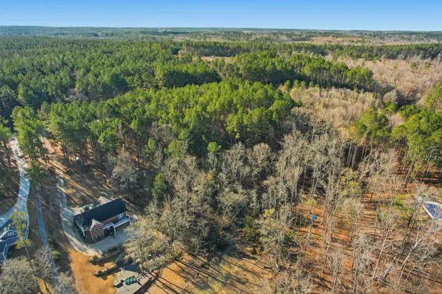 $93,000 | 820 Eagles Harbor Drive, Hodges, SC 29653