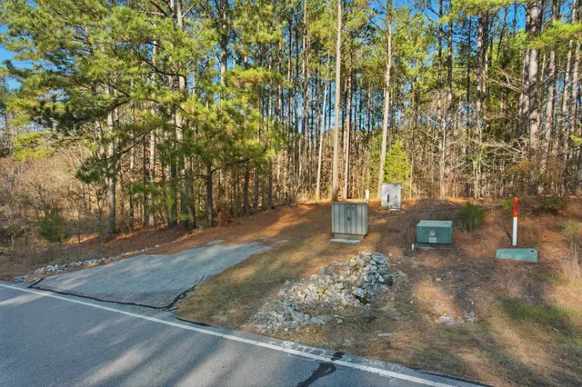 $93,000 | 820 Eagles Harbor Drive, Hodges, SC 29653