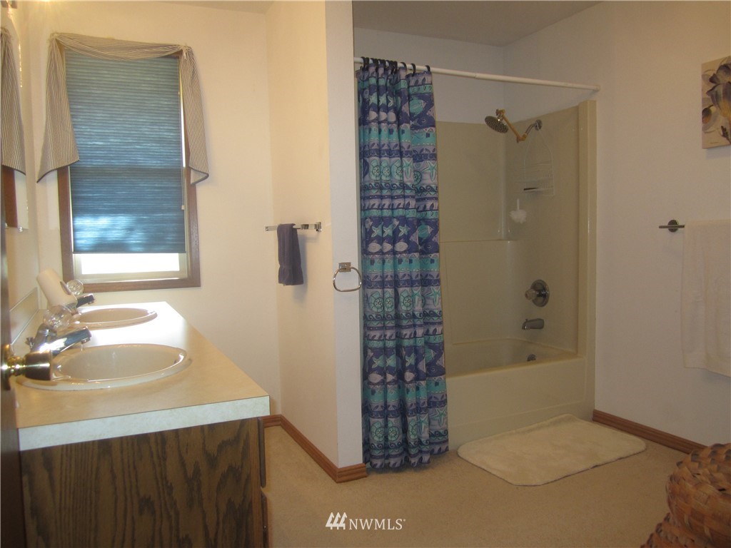 3269 Robertson Road Bellingham, WA 98226 - Photo 20 of 25 Gallery Image 20