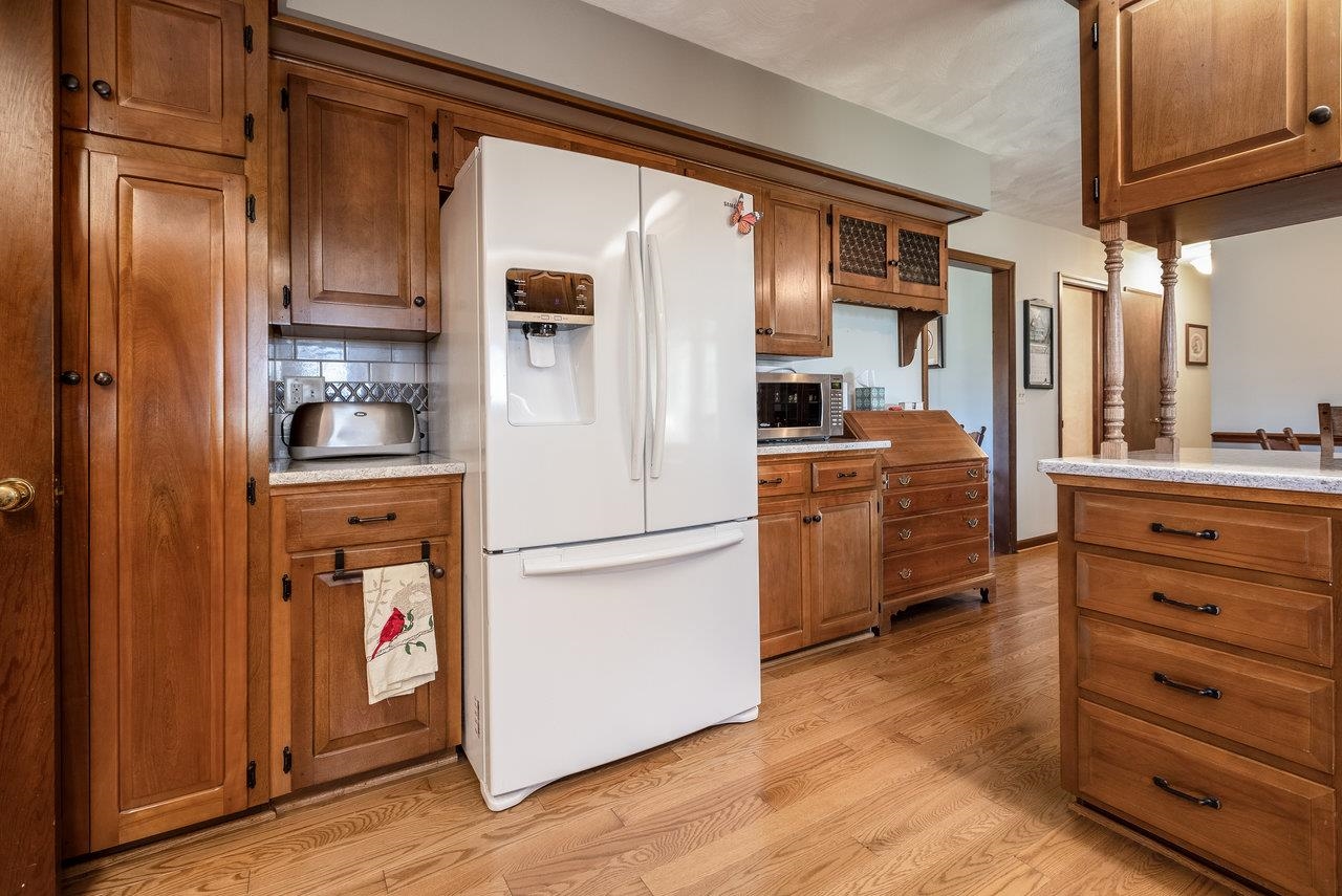 3885 Fulton School Road Dayton, VA 22821 - Photo 13 of 75 a kitchen with stainless steel appliances a refrigerator and cabinets