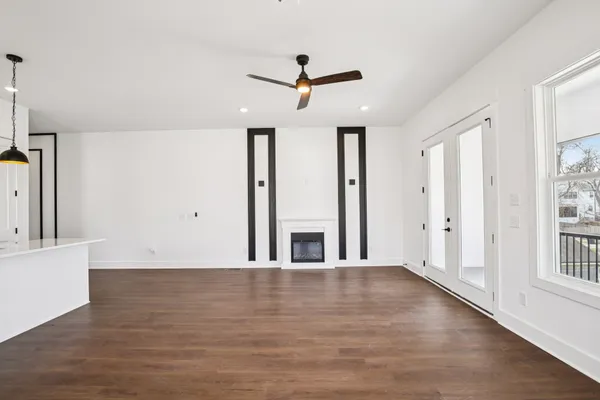 $3,500 | 2211 18th Avenue North, Nashville, TN 37208