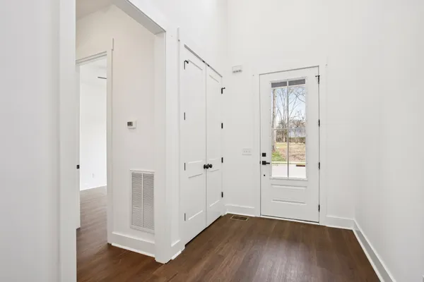 $3,500 | 2211 18th Avenue North, Nashville, TN 37208
