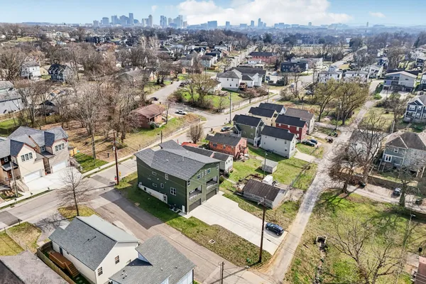 $3,500 | 2211 18th Avenue North, Nashville, TN 37208