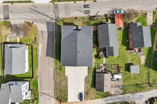 $3,500 | 2211 18th Avenue North, Nashville, TN 37208