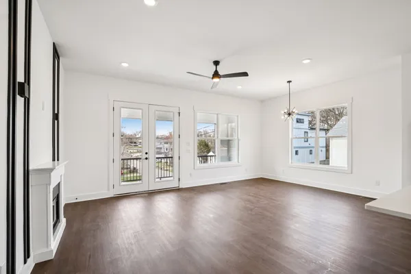 $3,500 | 2211 18th Avenue North, Nashville, TN 37208