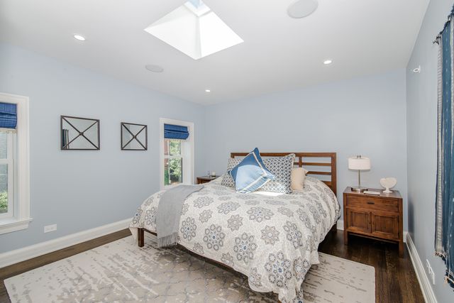 $4,100,000 | 438 West Eugenie Street, Chicago, IL 60614