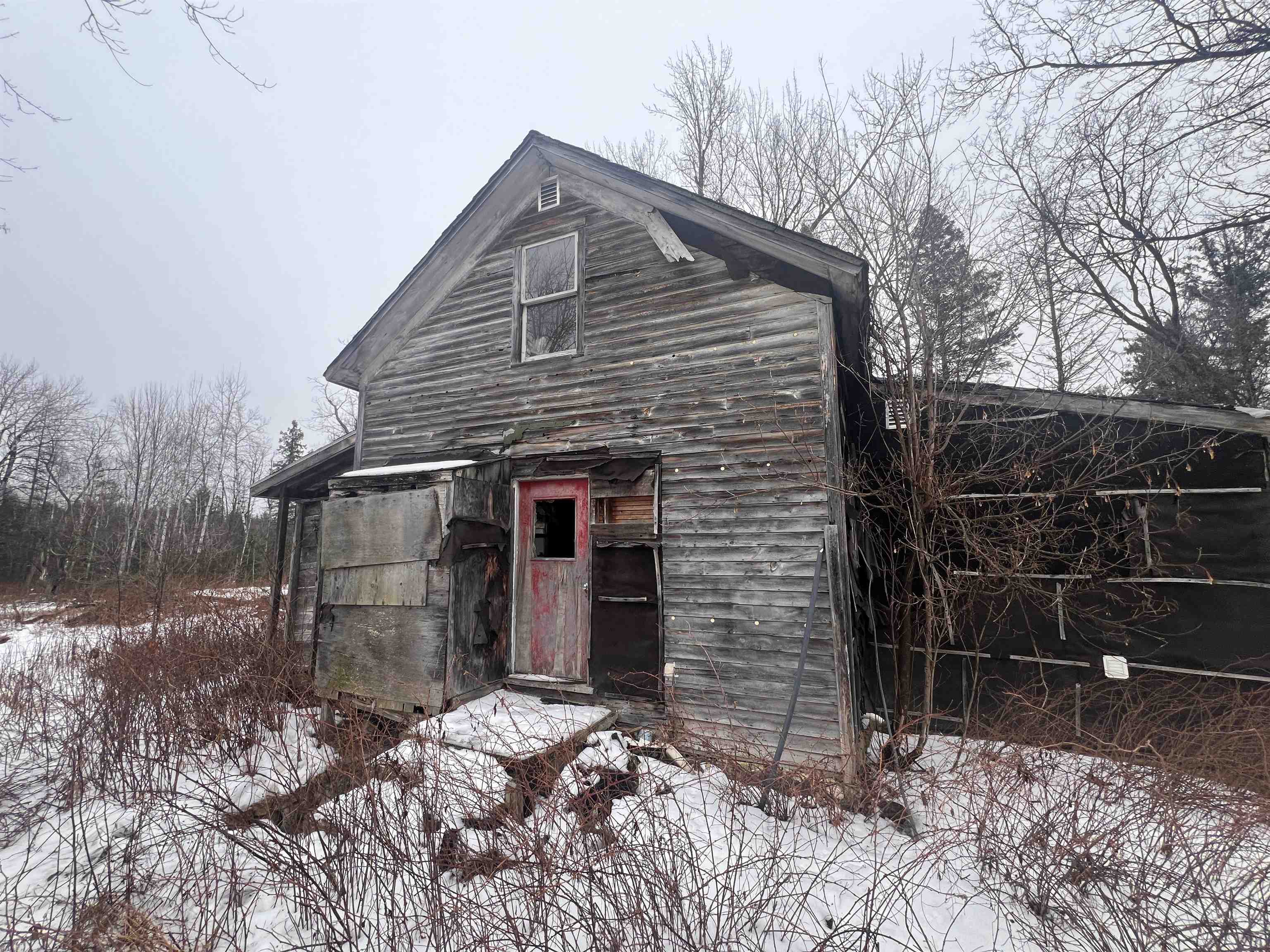 W6657 Right Of Way Road Pembine, WI 54156 - Photo 11 of 22
