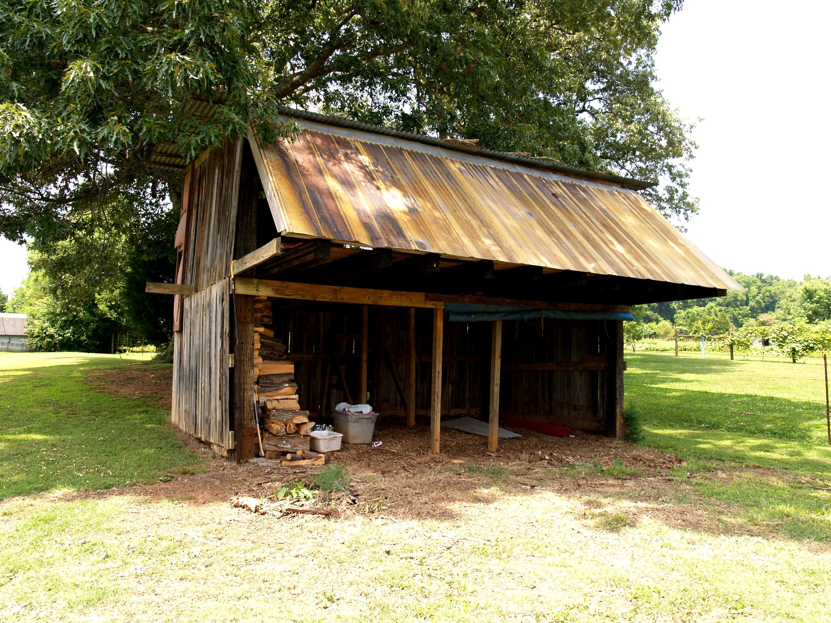 215 Disco Loop Road Friendsville, TN 37737 - Photo 38 of 40 Wood Shed