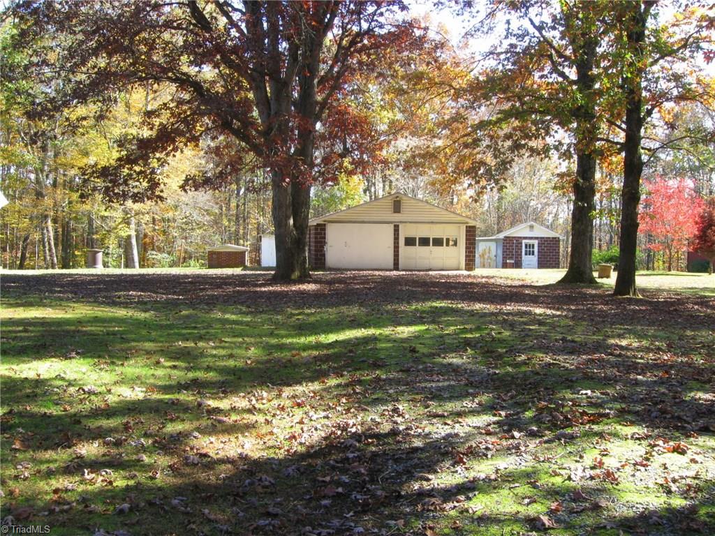 1723 Pipe Plant Road Walnut Cove, NC 27052 - Photo 10 of 30 Garage & Storage Buildings