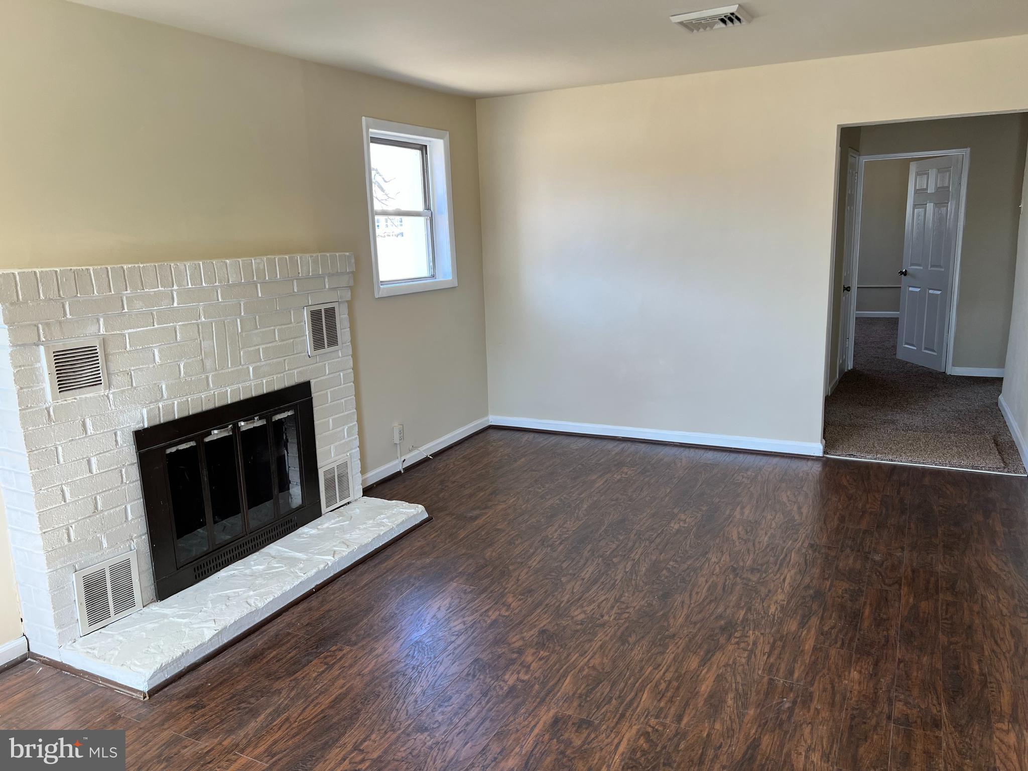 121 Ohio Avenue Clementon, NJ 08021 - Photo 4 of 11