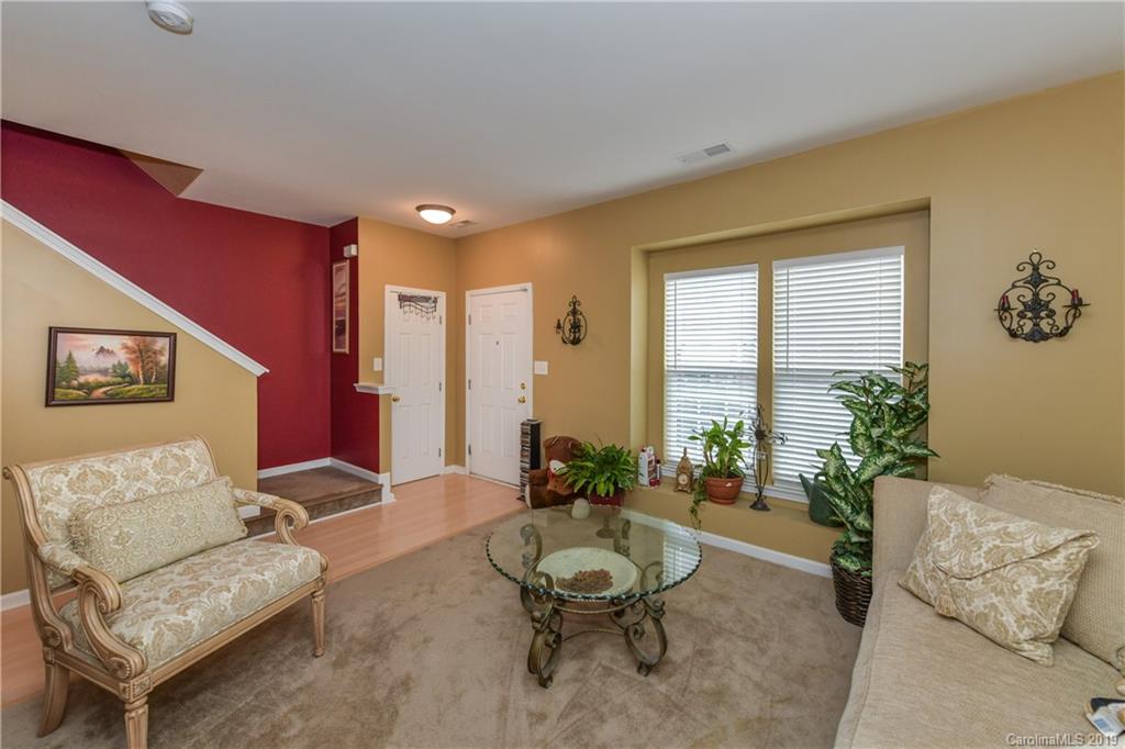 4889 Prosperity Ridge Road Charlotte, NC 28269 - Photo 3 of 18 Gallery Image 3