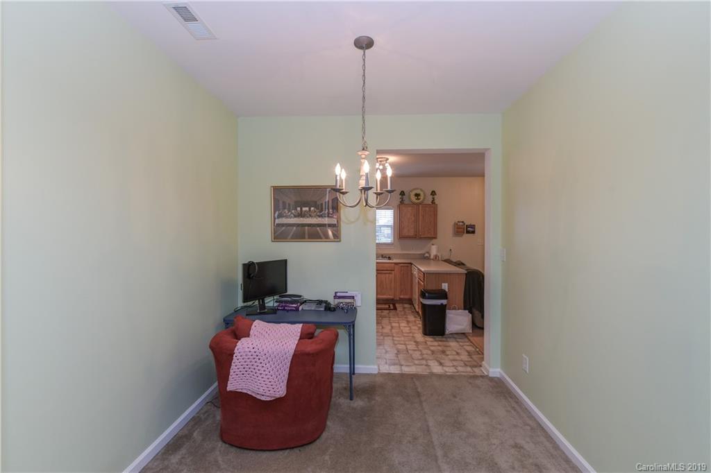 4889 Prosperity Ridge Road Charlotte, NC 28269 - Photo 9 of 18 Gallery Image 9
