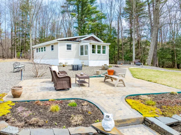 $339,900 | 77 Davitt Lake Road, Poestenkill, NY 12018