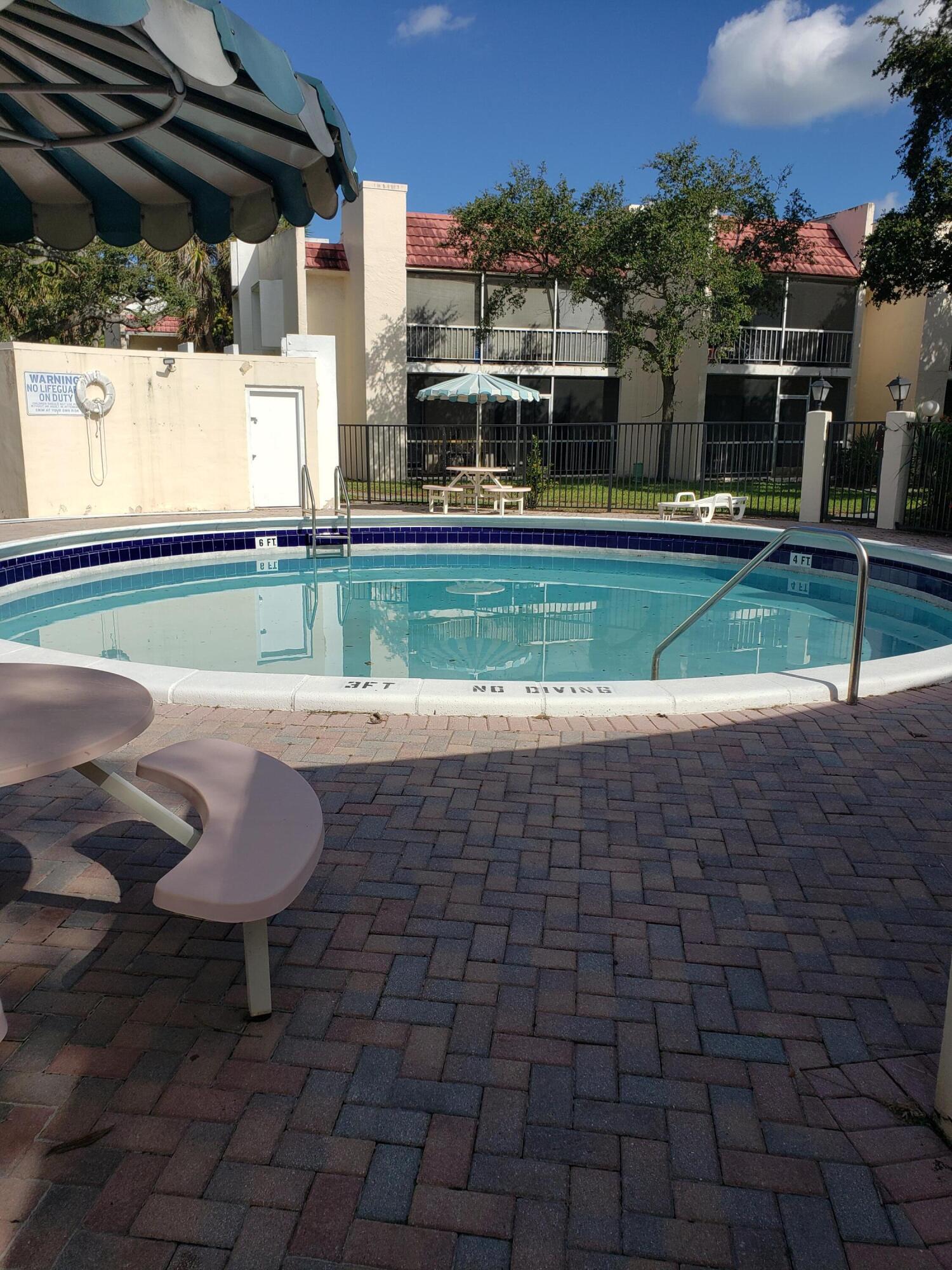 618 Northwest 13th Street, Unit 18 Boca Raton, FL 33486 - Photo 13 of 13 20220113_113357