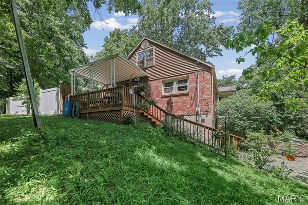 $190,000 | 1615 Highway 156, Waterloo, IL 62298