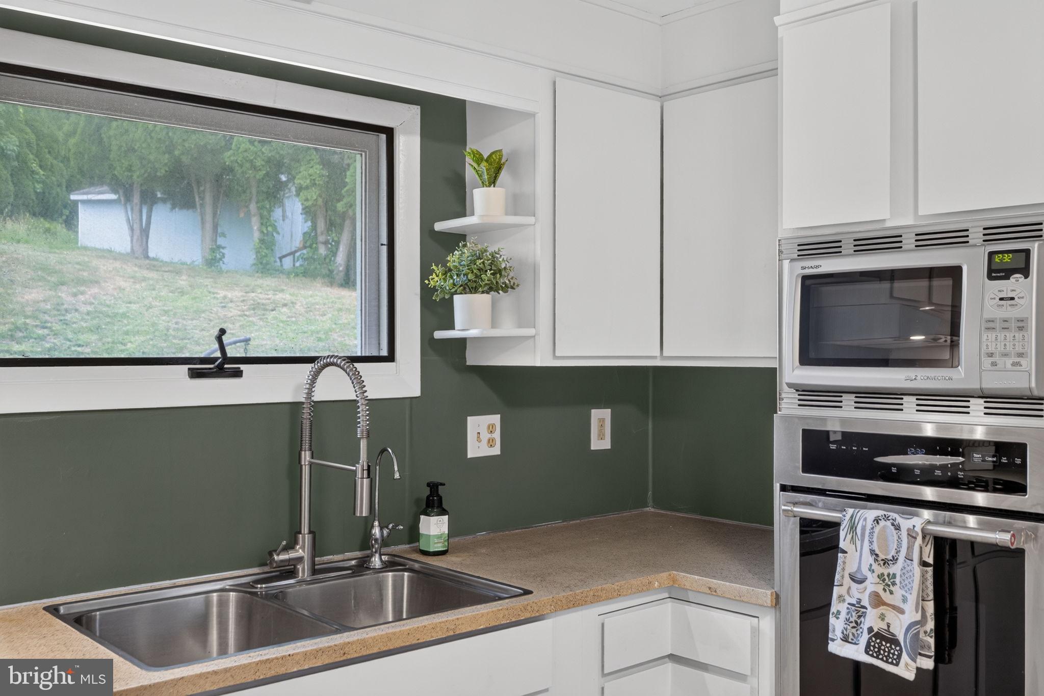 144 Terrace Road Boyertown, PA 19512 - Photo 14 of 28 Double sink