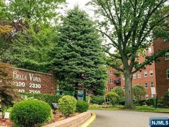 $2,600 | 2350 Linwood Avenue, Unit 2H, Fort Lee, NJ 07024