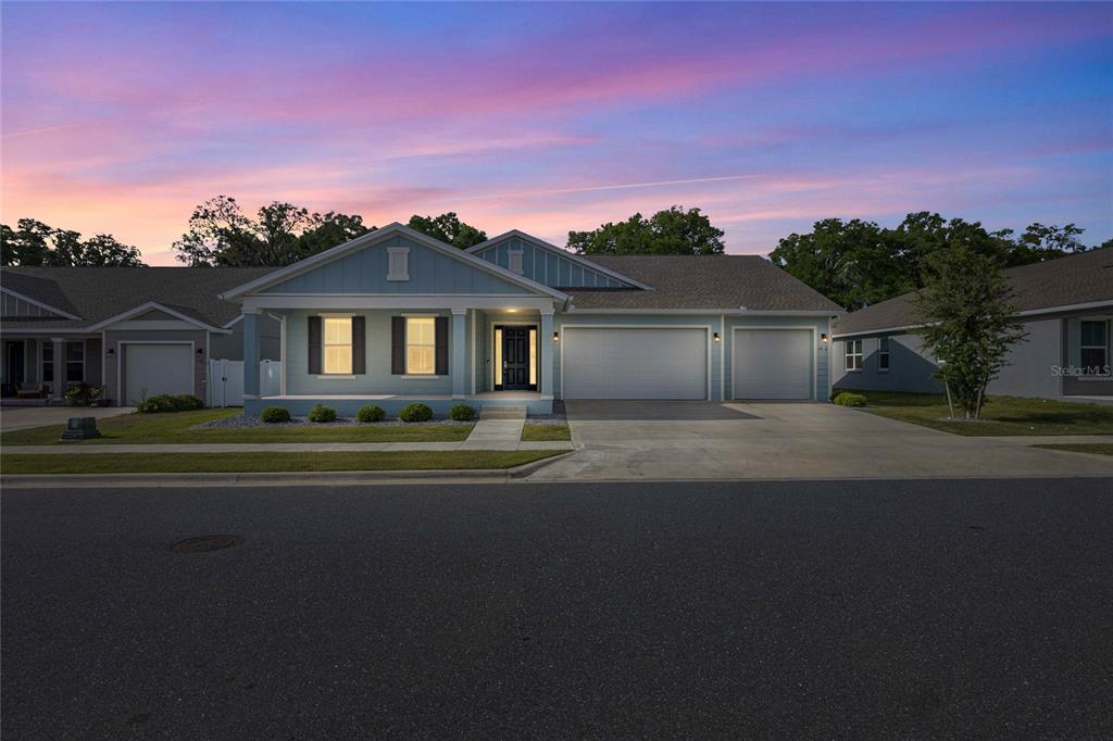 7526 Southwest 65th Place Road Ocala, FL 34474 - Photo 2 of 43 Gallery Image 2
