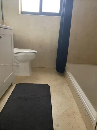 $3,200 | 8950 Collins Avenue, Unit 7, Surfside, FL 33154