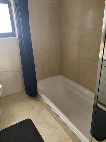 $3,400 | 8950 Collins Avenue, Unit 7, Surfside, FL 33154